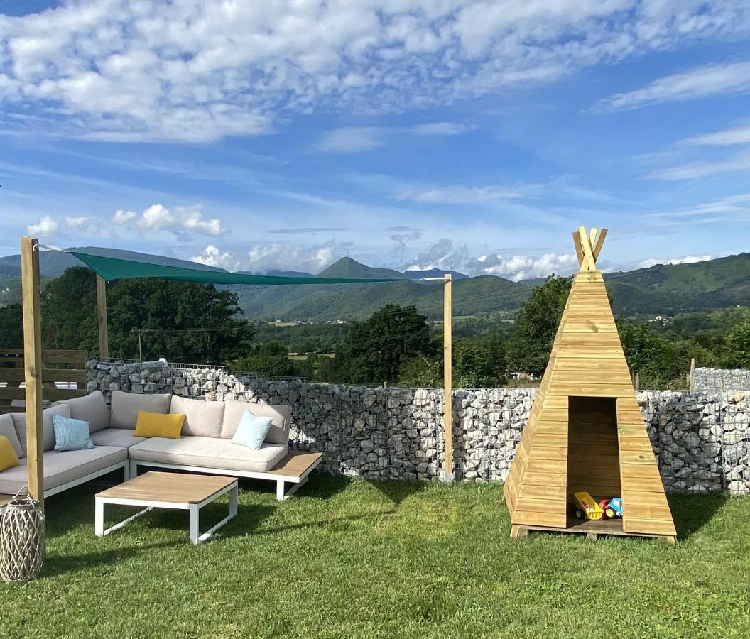 Villa Jacuzzi, Terrain De Petanque Et Aire De Jeux Vue Sur Les Pyrenees Seilhan Zewnętrze zdjęcie